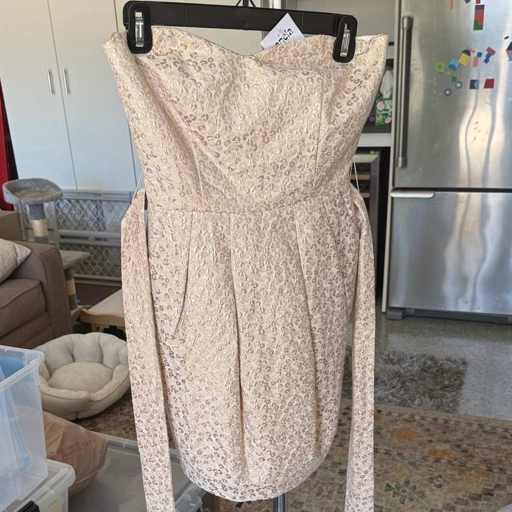 Elegant Cream Strapless Dress